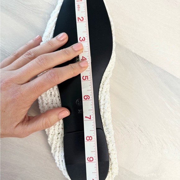 The Row Ballet Ballerina in White Crochet Sz 39/9 (runs large!) - Picture 8 of 9